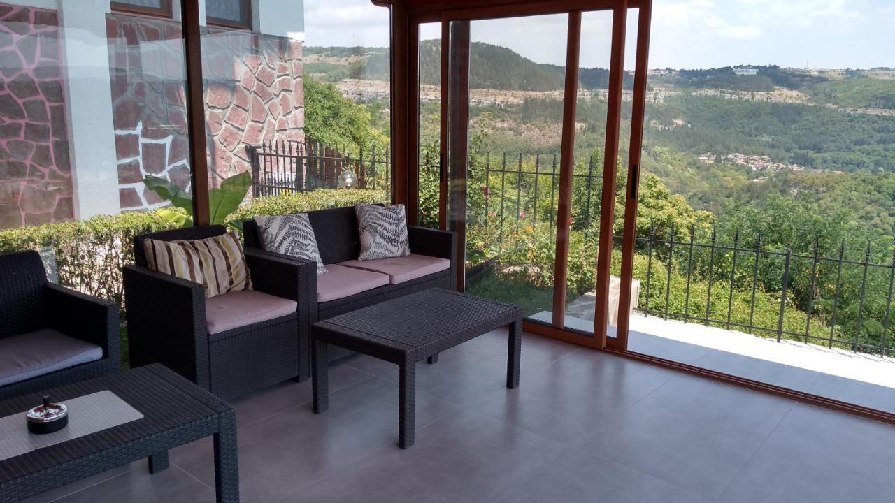 Guest House Harmony Veliko Tărnovo Exteriör bild