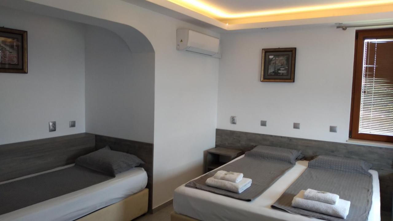 Guest House Harmony Veliko Tărnovo Exteriör bild