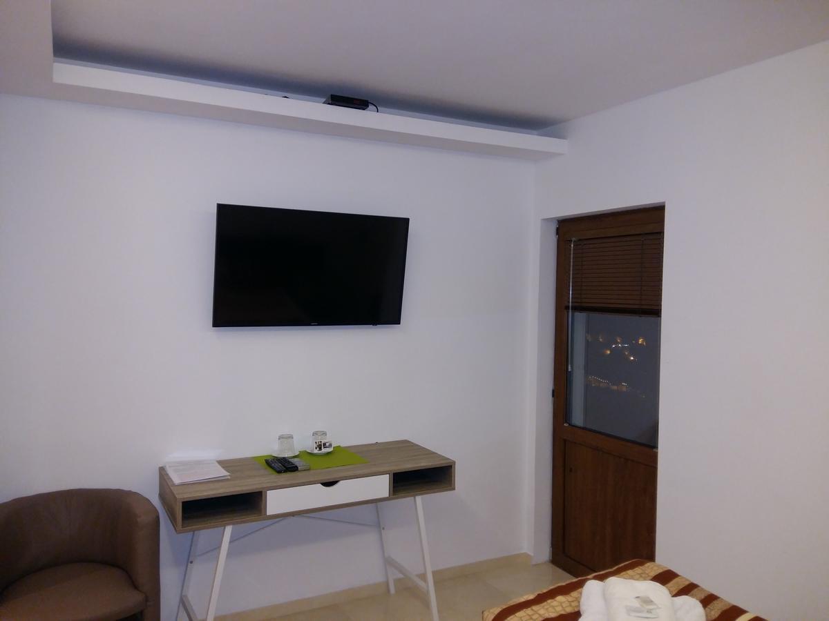 Guest House Harmony Veliko Tărnovo Exteriör bild